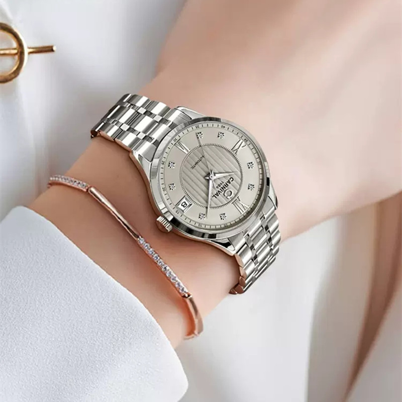 สวิตเซอร์แลนด์คาร์นิวัล ลักชัว - Luxury Watch In Japan บทวิจารณ์และราคา