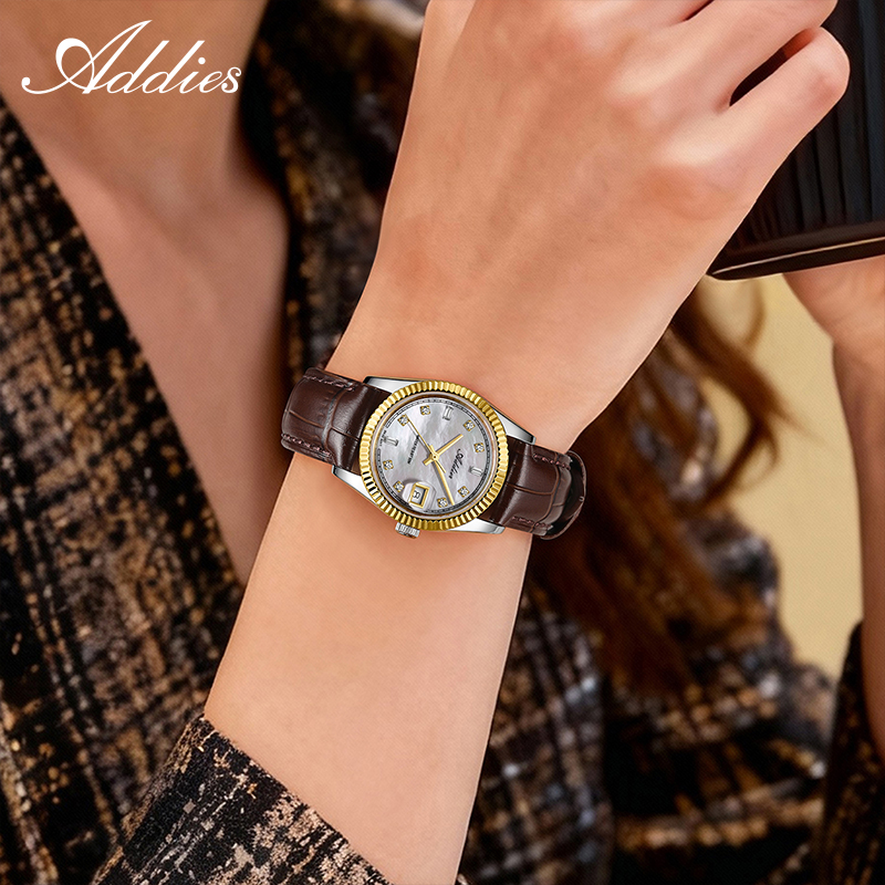 แอดดี้ส์ 585 ควอตซ์นาฬิกาผู้หญ - Luxury Watch Hand บทวิจารณ์และราคา