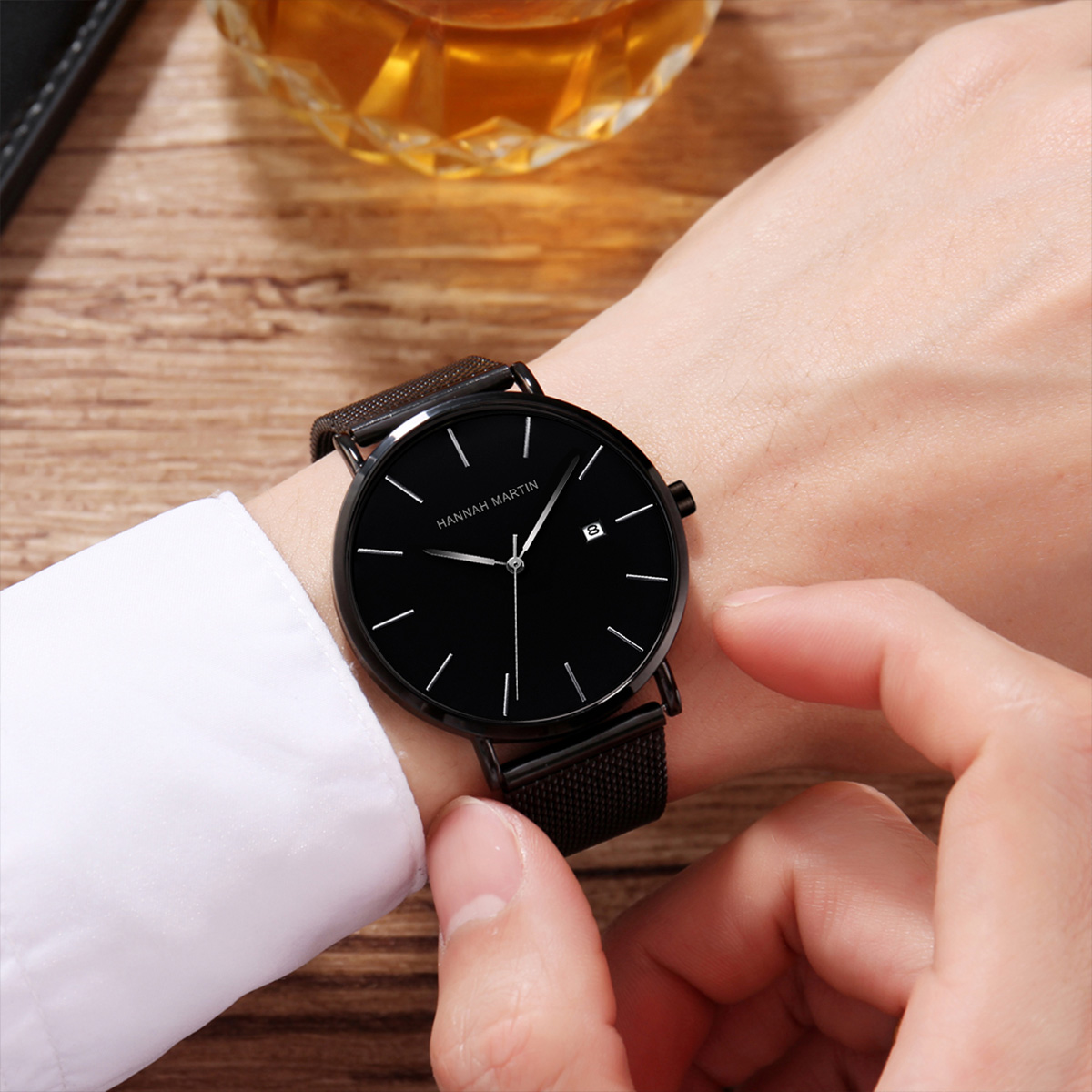 ญี่ปุ่นQuartzปฏิทินการเคลื่อนไ - Luxury Watch In Japan บทวิจารณ์และราคา