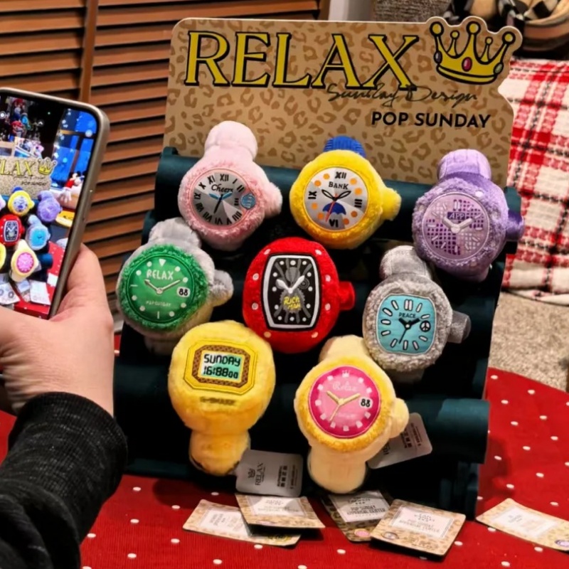 【มีสินค้าในสต็อก】นาฬิกาตุ๊กตา  - Luxury Watch Case บทวิจารณ์และราคา