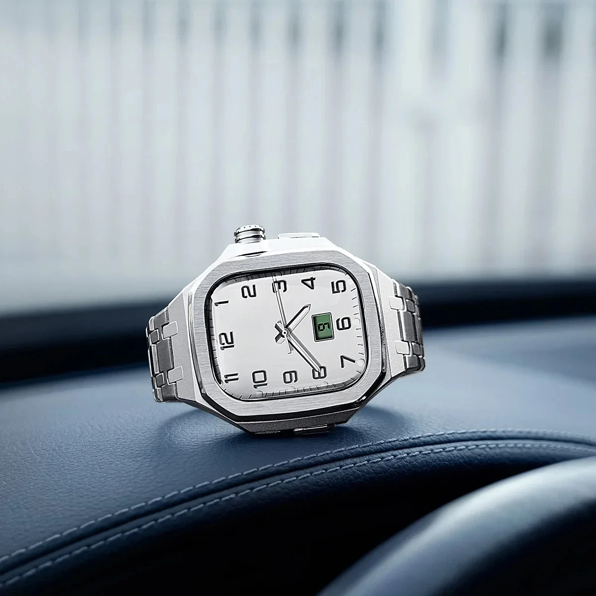 ชุดอุปกรณ์ตกแต่งตัวเรือนสแตนเล - Luxury Watch Apple บทวิจารณ์และราคา