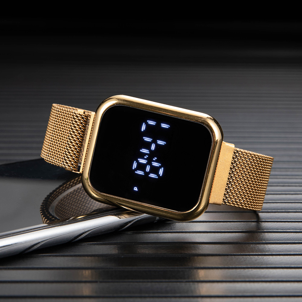 นาฬิกาข้อมือดิจิตอลทรงสี่เหลี่ - Luxury Watch Market บทวิจารณ์และราคา